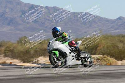 media/Oct-30-2025-Racers Edge (Thu) [[dabbdaf680]]/3-B Group/Session 4 (Turn 9 Side)/